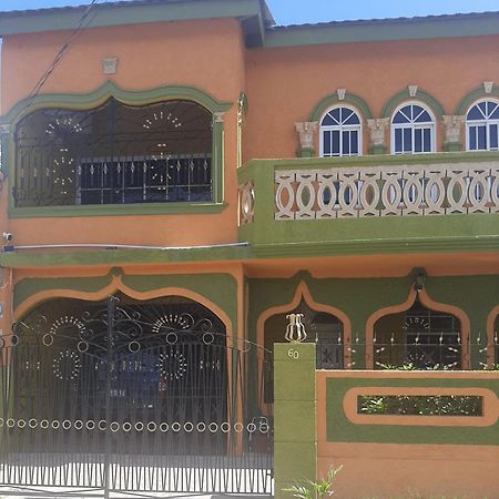 Jamaica Oasis Suite Portmore Buitenkant foto