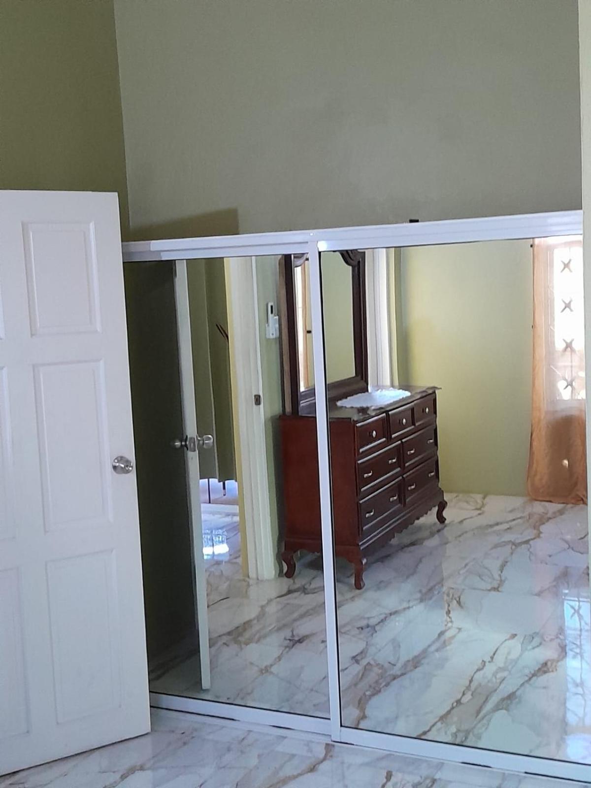 Jamaica Oasis Suite Portmore Buitenkant foto